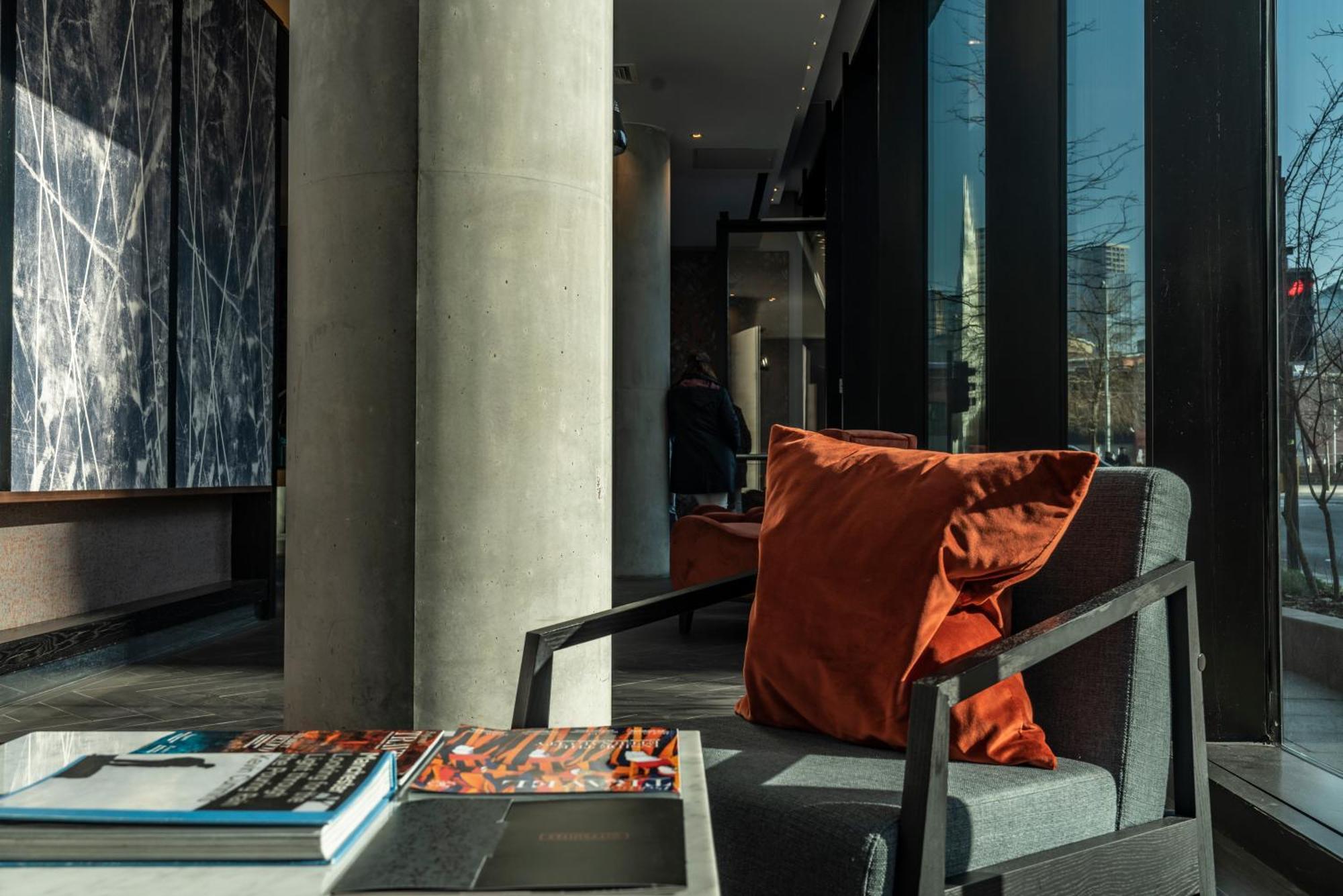 Citysuites Aparthotel Salford  Exterior photo