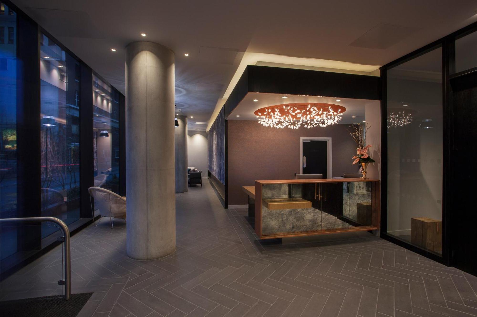 Citysuites Aparthotel Salford  Exterior photo